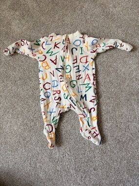 Old Navy Cream Alphabet Footed One-Piece - Multicolor Letters